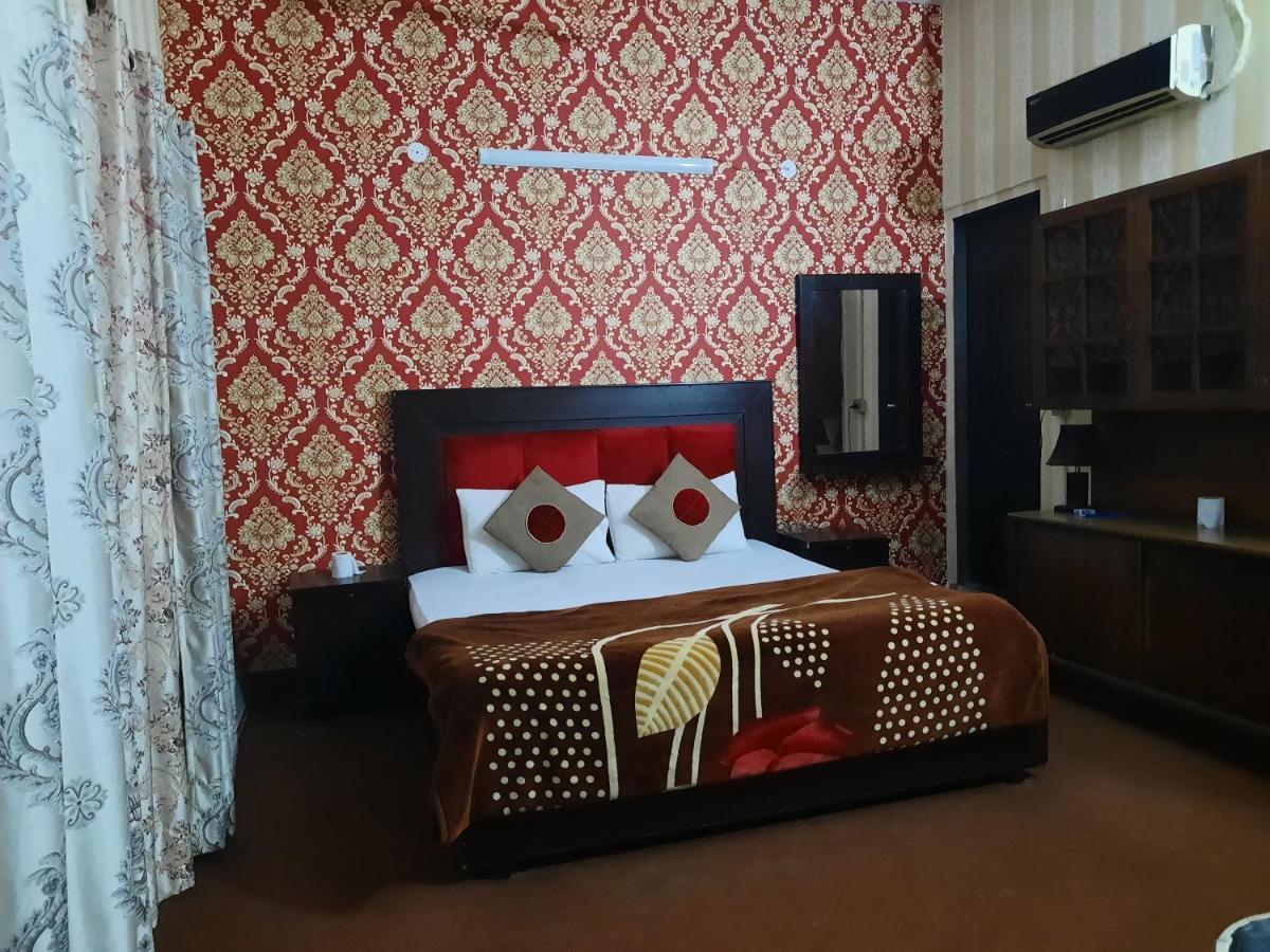 Hotel Royal Fort Lahore Exterior photo