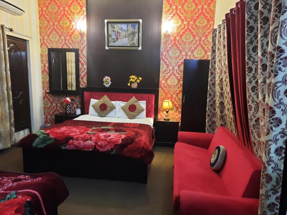Hotel Royal Fort Lahore Exterior photo