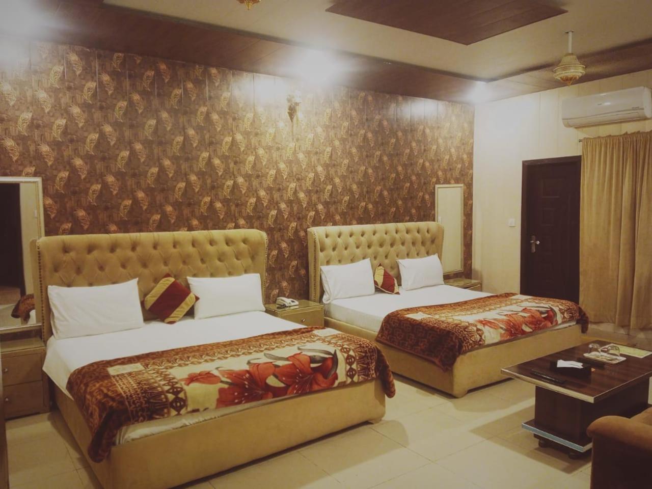 Hotel Royal Fort Lahore Exterior photo