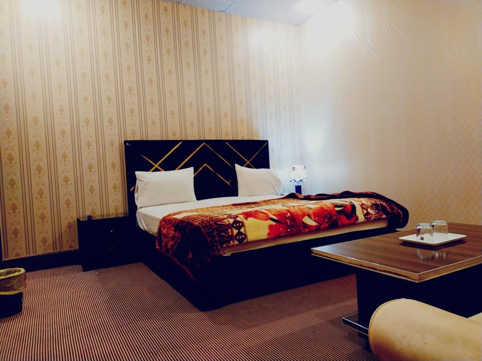Hotel Royal Fort Lahore Exterior photo